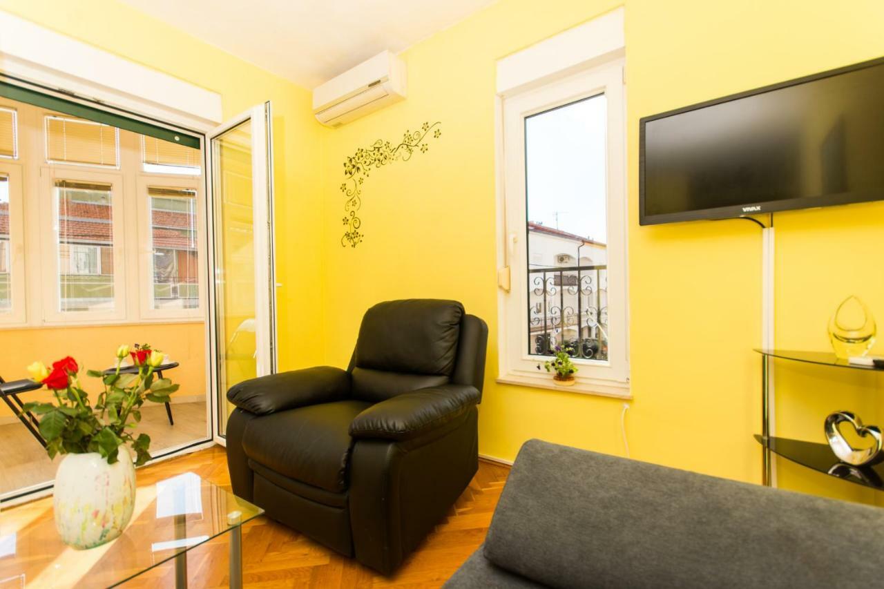 Ferienwohnung Apartman Ruza Trogir Exterior foto