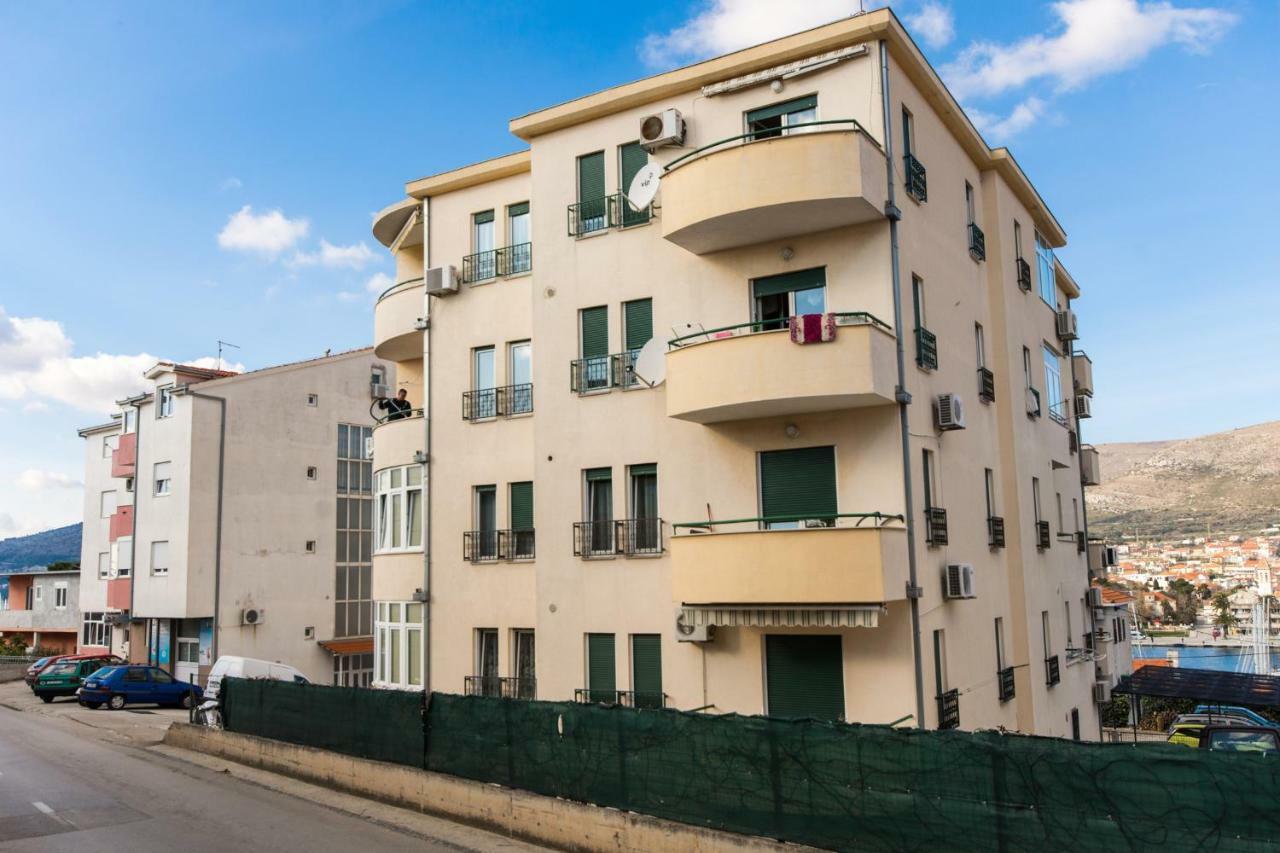 Ferienwohnung Apartman Ruza Trogir Exterior foto